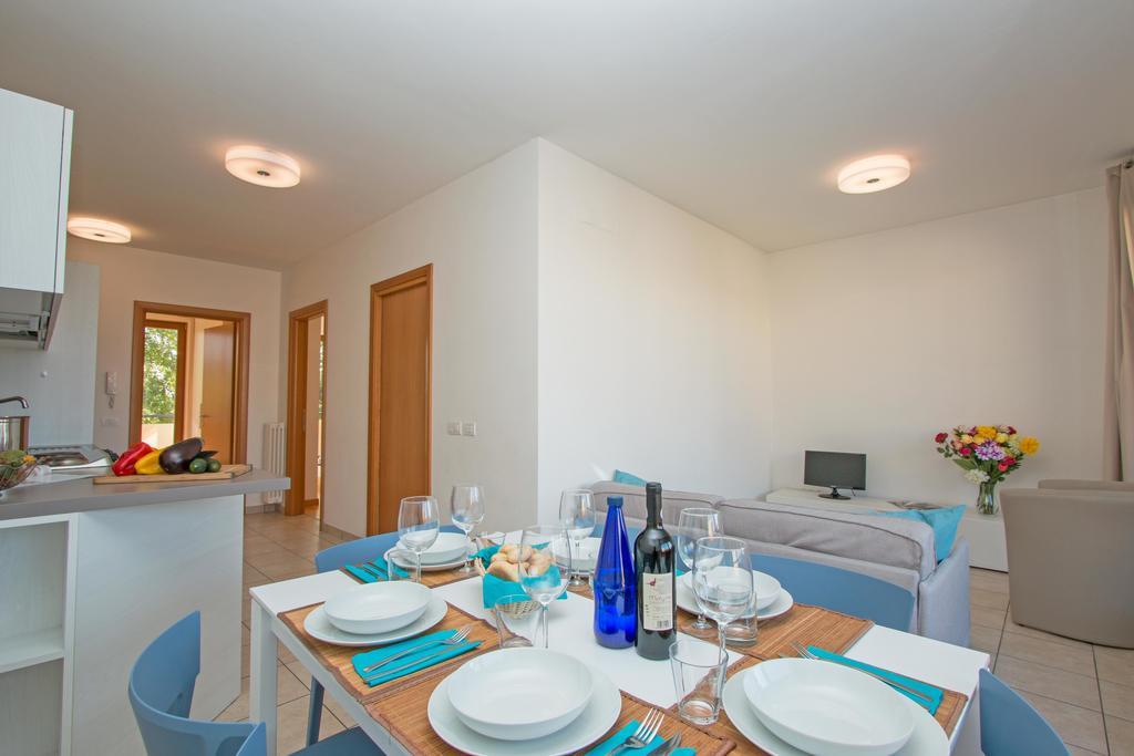 Benacus E4 Apartment By Wonderful Italy Sirmione Eksteriør billede